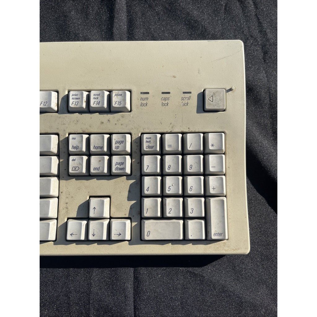 Vintage Apple Extended Keyboard II M3501 Mechanical Keyboard ADB Beige Classic