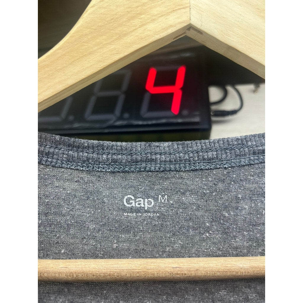 Gap Womens M Gray Long Sleeve Scoop Neck T Shirt Top