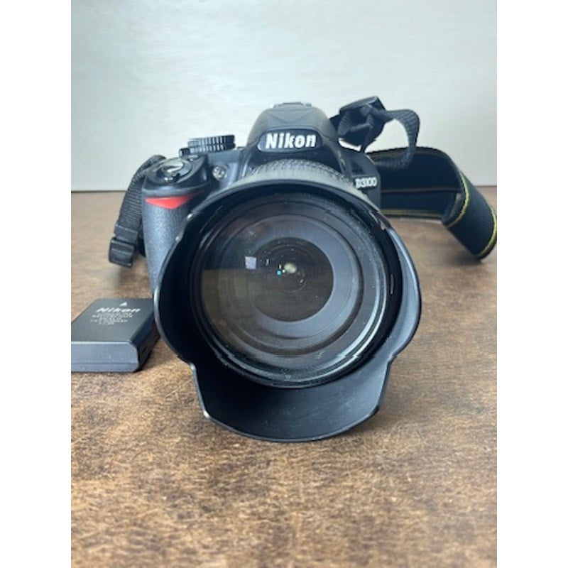 Nikon D3100 DSLR Camera 18-105mm VR Lens Battery 3980 Shutter