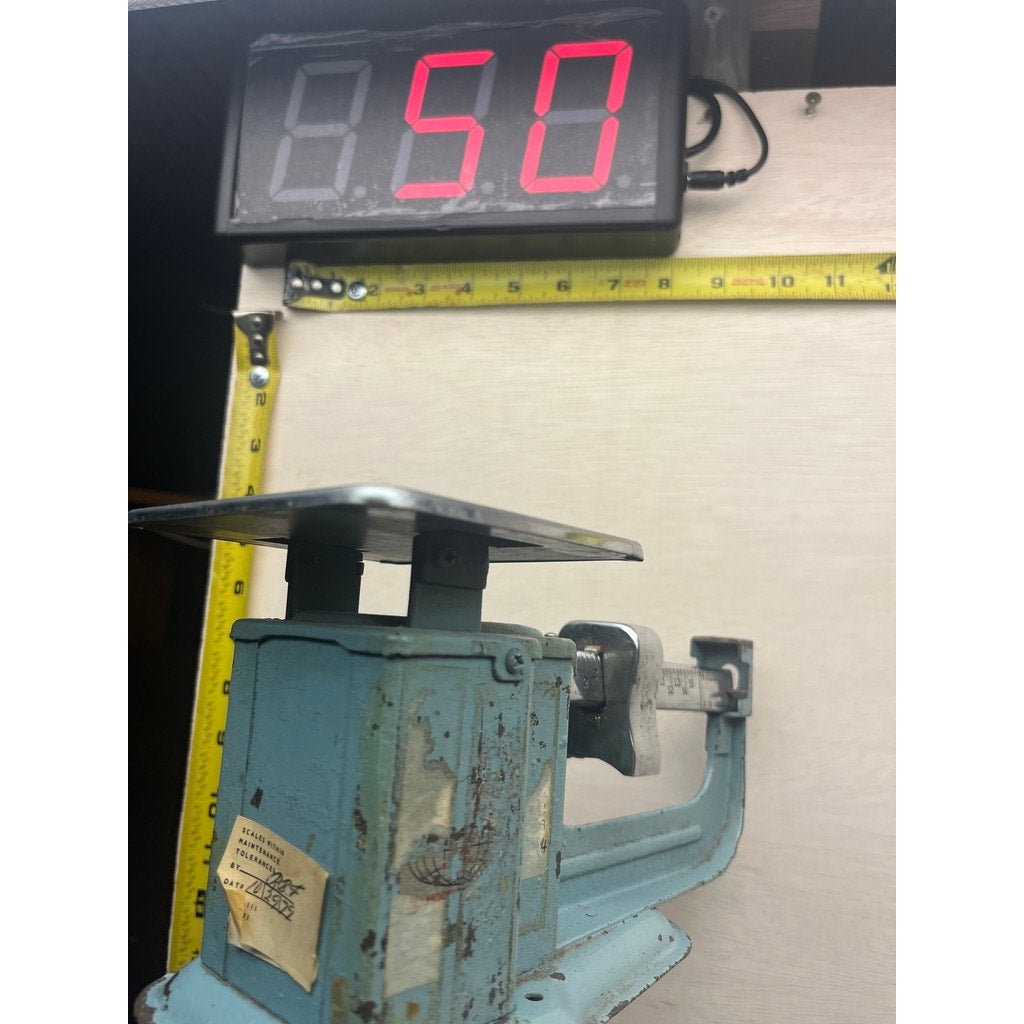 1979 Vintage Blue Metal Mechanical Balance Scale