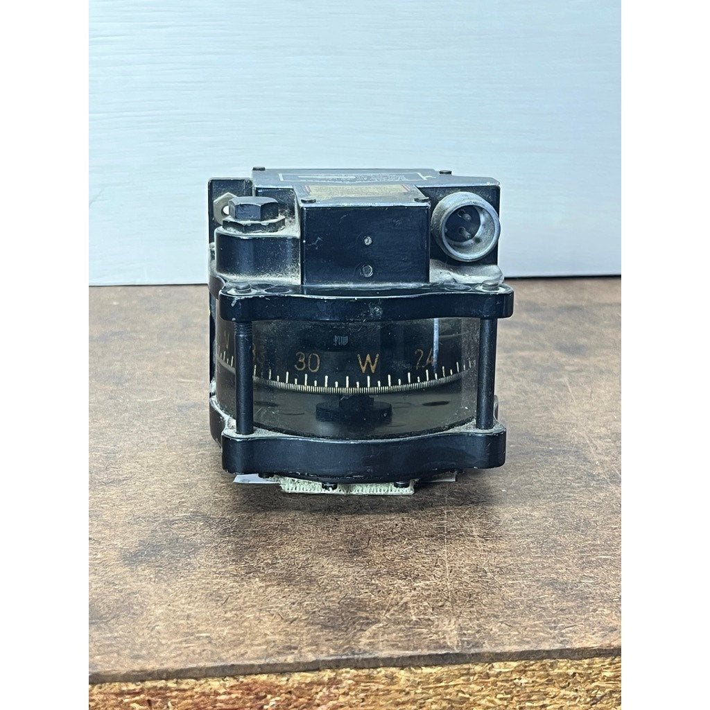 Vintage Bendix Eclipse-Pioneer AN 5732-1 Aircraft Magnetic Compass
