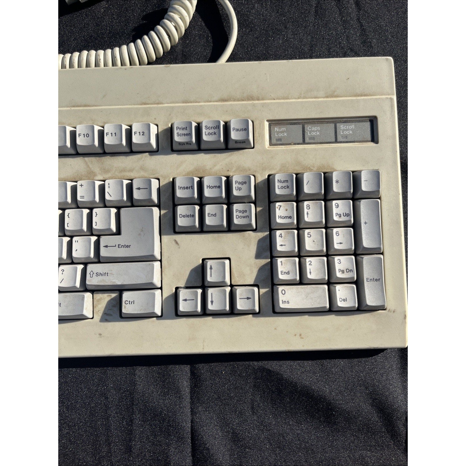 Vintage BTC Mechanical Keyboard HMB-35957U-2 PS/2 Clicky Keyboard Made in Japan