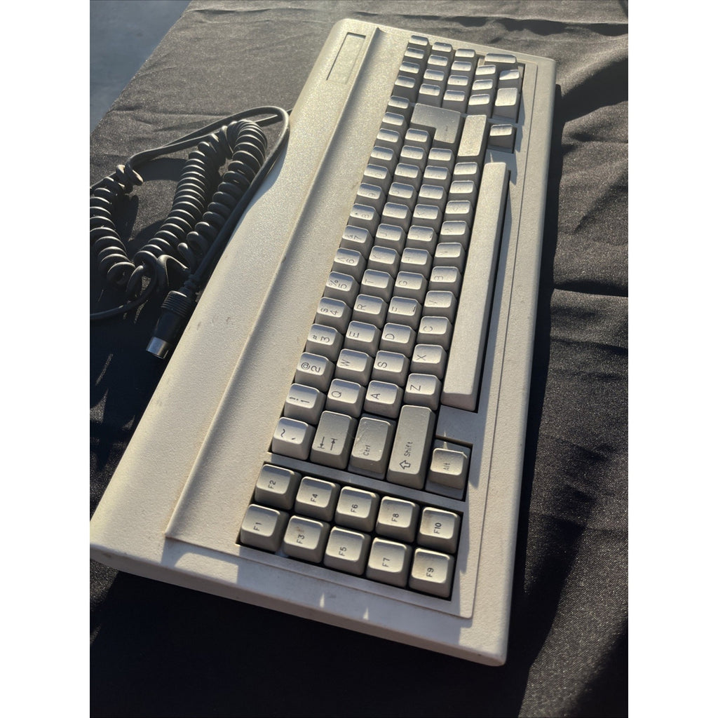BTC-5060 Vintage Mechanical Keyboard BTC Professional Keyboard Series F21