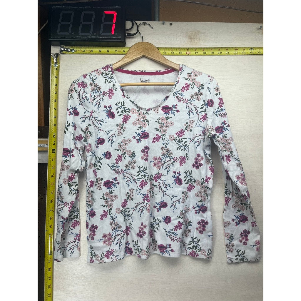 Basic Editions Womens M White Floral Long Sleeve V Neck T Shirt