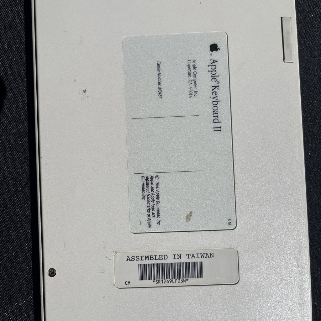 Vintage Apple Keyboard II M0487 ADB Keyboard Beige Macintosh Mechanical