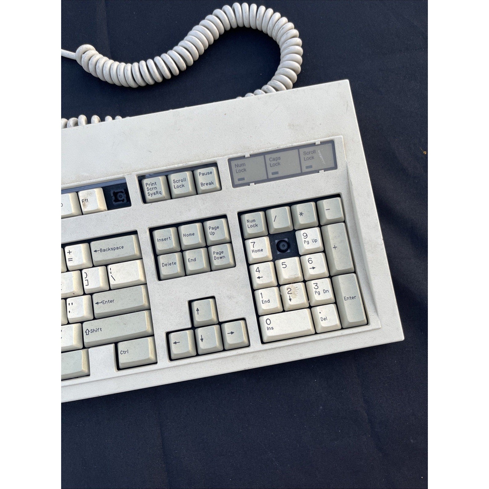 Vintage 83A3SE Keyboard Made In USA Mechanical Computer Keyboard Coiled Cable