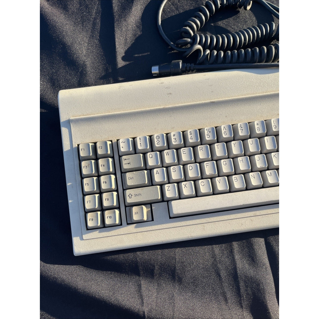 BTC-5060 Vintage Mechanical Keyboard BTC Professional Keyboard Series F21