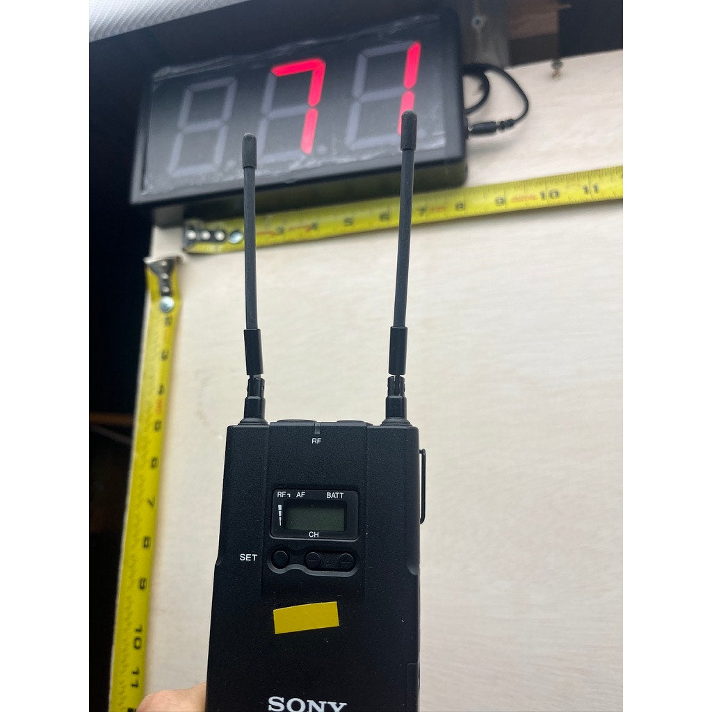 Sony UWP URX-P2 UTX-B2 UTX-P1 Wireless Mic Set Tested