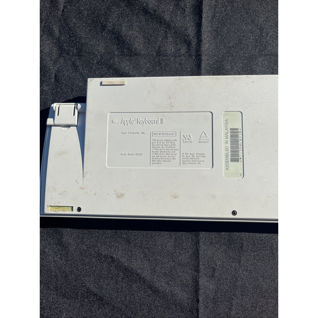 Vintage Apple Keyboard II M0487 ADB Mechanical Keyboard Beige Classic Macintosh