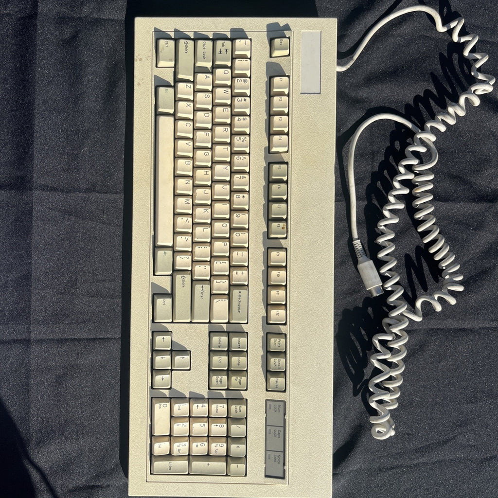 Vintage Key Tronic 101-Key Mechanical Keyboard AT PS/2 Beige Taiwan